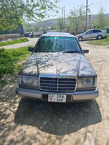 lexus 360: Mercedes-Benz W124: 1993 г., Ручные, Бензин, Седан — 5