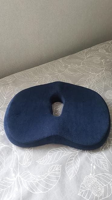 подушка сиденья: Ортопедическая подушка для сидения с вырезом под копчик - — 3