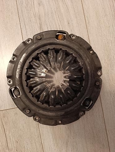 дайхатсу куваре: На Дайхацу Куоре 2004 -год, Мазда626, Форд фокус, Мерседес 124.с — 10