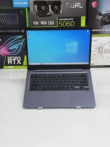 Ноутбук, Asus, 4 ГБ ОЗУ, Intel Atom, 14 ", Б/у, Для несложных задач, память SSD