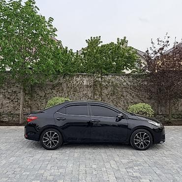 corolla 2004: Toyota Corolla: 2019 г., 1.2 л, Автомат, Бензин, Седан — 4