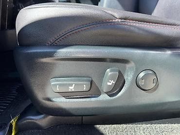 тайота гибрид: Toyota 4Runner: 2021 г., 4 л, Автомат, Бензин, Внедорожник — 10