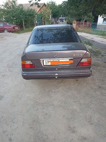 Mercedes-Benz E-Class: 1991 г., 2.3 л, Автомат, Бензин, Седан — 3