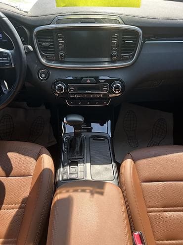 lexsus is: Kia Sorento: 2019 г., 2.2 л, Автомат, Дизель, Кроссовер — 6