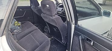 Audi: Audi S4: 1993 г., 2.6 л, Кол менен иштөөчү, Бензин, Седан — 7