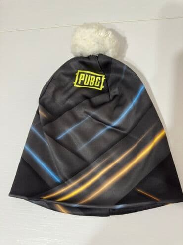 пистолет стреляет орбизами: Зимняя шапка унисекс, выполненная в черном цвете с ярким принтом — 2