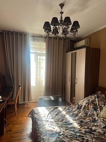 сталинки: 3 комнаты, 68 м², Сталинка, 3 этаж, Косметический ремонт — 3