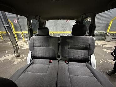 motor cycle: Mitsubishi Dion: 2000 г., 2 л, Автомат, Бензин, Минивэн — 6