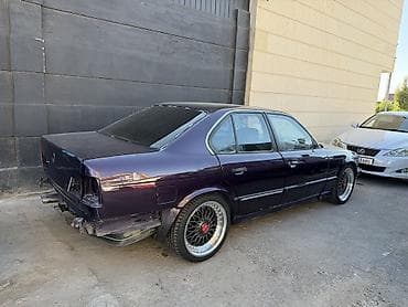 BMW 5 series: 1990 г., 2 л, Механика, Бензин, Седан — 2