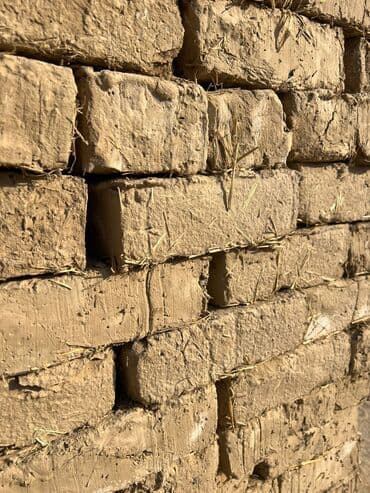 саманные блоки: Саманные кирпичи (глина + солома) - Состав: натуральная глина с — 2