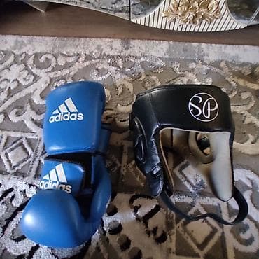 Боксерский комплект для тренировок: - Перчатки Adidas, цвет синий