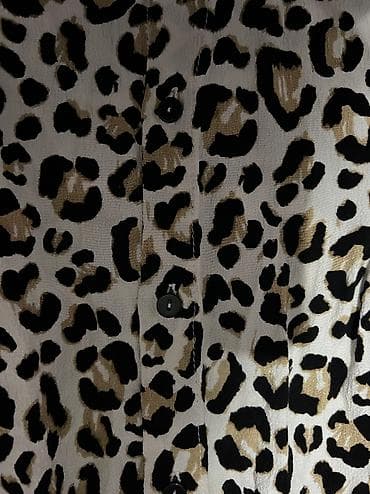 одежда по сунне: Продаю платье сарафан, новый, на пуговичках, материал жатка, фирма — 3