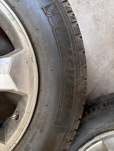 Колеса R18 MICHELIN на литых дисках 6x139.7, ET25 - Размер шин — 5