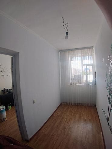 Батирлер: 1 бөлмө, 31 м², Көк-Жар ж/м Малосемейка, 2 кабат, Жаңы ремонт — 9