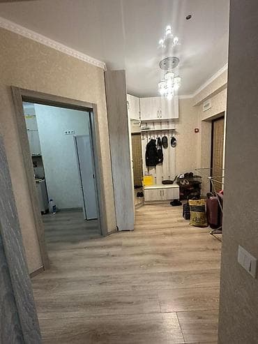 караа: 1 бөлмө, Менчик ээси, Чогуу жашоосу жок, Жарым -жартылай эмереги бар — 5