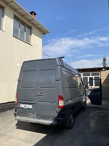 фаркоп на спринтер: Mercedes-Benz Спринтер: 2005 г., 2.2 л, Механика, Дизель, Фургон — 4