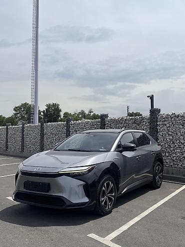 byd plus: Toyota bZ4X: 2022 г., Автомат, Электромобиль, Кроссовер — 9