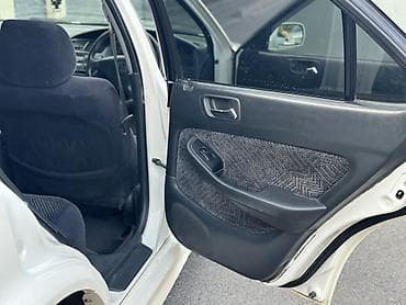 авенсис 2000: Honda Accord: 2000 г., 2.3 л, Автомат, Бензин, Универсал — 6