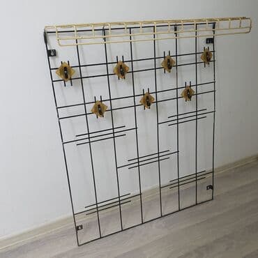 📣Продаётся вешалка, советская, прочная, дешево 📍Вешалка at lalafo.kg 📣Продаётся вешалка, советская, прочная, дешево 📍Вешалка