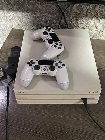 наушники sony wh 1000xm5: Sony PlayStation 4 Pro (белая версия, PS4 Pro) с двумя беспроводными — 1