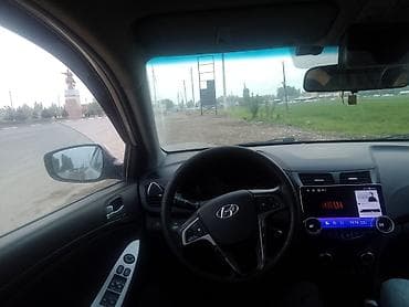 ош малибу: Hyundai Solaris: 2015 г., 1.6 л, Автомат, Бензин, Седан — 8