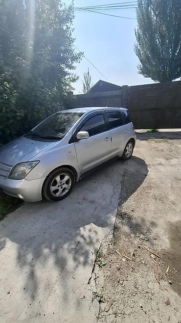 sprinter 2 2: Toyota Ist: 2003 г., 1.5 л, Автомат, Хэтчбэк — 3