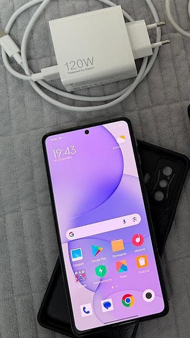 Техника и электроника: Poco F4 GT, Б/у, 128 ГБ, цвет - Черный, 2 SIM — 2