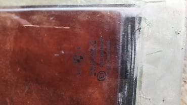 Кузов бөлүктөрү: Алдыңкы оң BMW, 1993 г., Колдонулган, Оригинал — 4