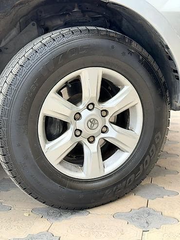 Продажа авто: Toyota Land Cruiser Prado: 2005 г., 2.7 л, Автомат, Бензин, Внедорожник — 2