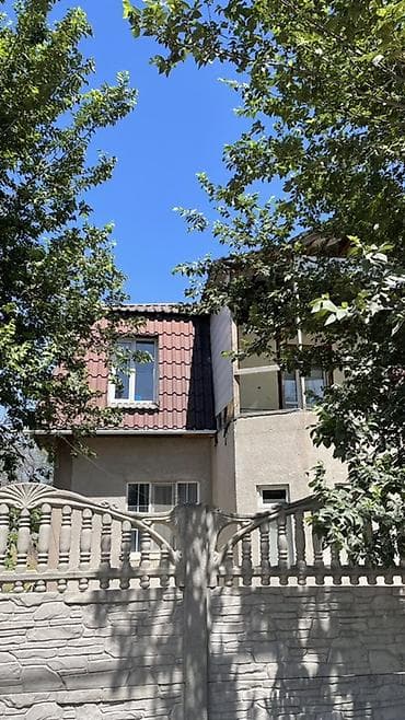 продаю дом жл колмо: Продаётся частный дом с большим участком и хозпостройками. - — 2