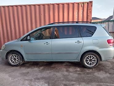 dn8 sonata: Toyota Ipsum: 2002 г., 2.4 л, Автомат, Бензин, Минивэн — 7