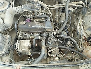 Двигатель 1,8 моно карлика всо зборе Описание: - Бензиновый рядный