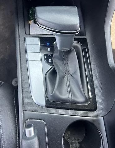 Hyundai Avante: 2020 г., 1.6 л, Вариатор, Гибрид, Седан — 10