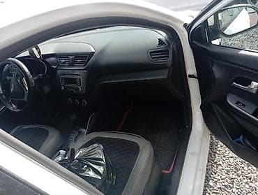 kia bango: Kia Rio: 2016 г., 1.4 л, Автомат, Бензин, Седан — 7