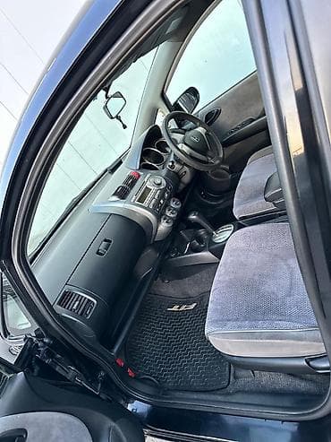 подножки для авто: Honda Fit: 2004 г., 1.3 л, Автомат, Бензин, Хэтчбэк — 3