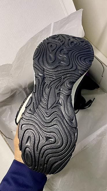 lining: Мужские кроссовки, 41.5, Новый, цвет - Черный, Самовывоз — 3