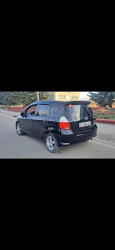 фит 2000: Honda Fit: 2003 г., 1.4 л, Ручные, Бензин, Хэтчбэк — 5