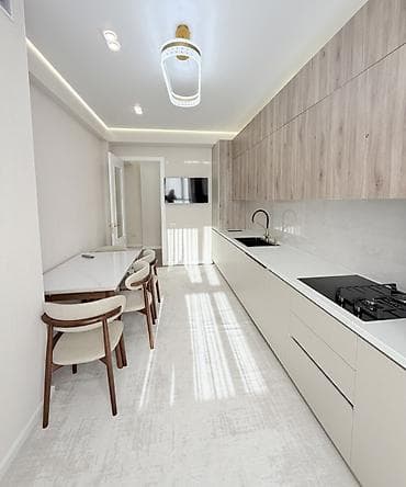 80: 2 комнаты, 80 м², Элитка, 8 этаж — 1