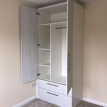 шкаф в рассрочку: Продается шкаф срочно цена 7500 почти новый не серьёзных прощу не — 1