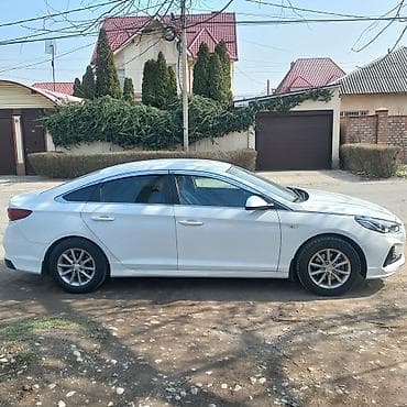 Продажа авто: Hyundai Sonata: 2019 г., 2 л, Автомат, Газ, Седан — 3