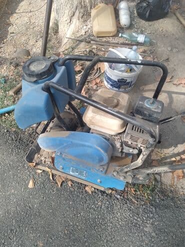 скутеры мопеды: Виброплита бензиновая для уплотнения грунта и асфальтовых смесей — 4