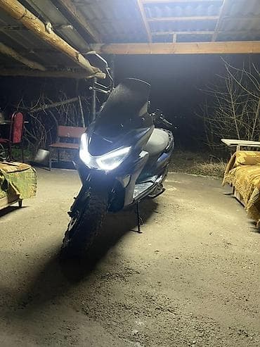 скутер водяной: Скутер/максискутер Zontes E125 (по шильдику — “E 125/150” — 2