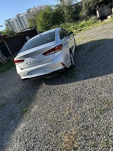 Продажа авто: Hyundai Sonata: 2020 г., 2 л, Автомат, Газ, Седан — 4