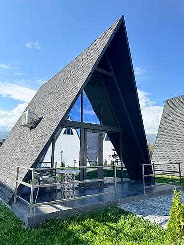 Кыймылсыз мүлк: A‑frame домик-шале с панорамным остеклением и террасой. Планировка и — 3