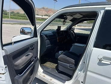 Транспорт: Honda Stepwgn: 2000 г., 0.2 л, Автомат, Бензин, Минивэн — 5