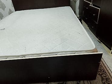 Двуспальная кровать - Размер спального места: ориентировочно 160×200 — 4