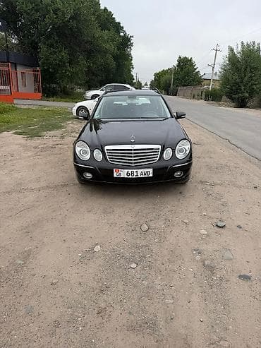 кабина спритер: Универсал бизнес‑класса в черном цвете с пятидверным кузовом и — 4