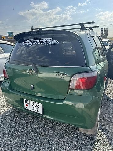китайские мини авто: Toyota Vitz: 2000 г., 0.9 л, Механика, Бензин, Хэтчбэк — 2