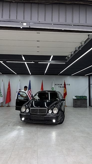 220 mers: Mercedes-Benz E-Class: 1999 г., 4.3 л, Автомат, Бензин, Седан — 2