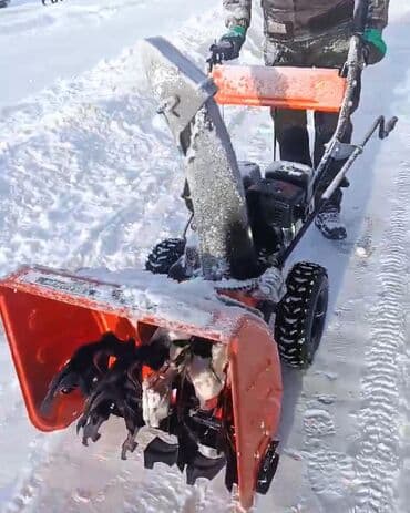 оборудование в бутик: ❄️ Снегоуборочная машина!!!! от компании Техномаш! ⠀ Устали от — 16